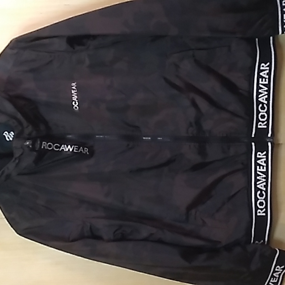 Women's XL 100% Polyester Black Camo Rocawear Jacket w Hood pit to pit 24 inches